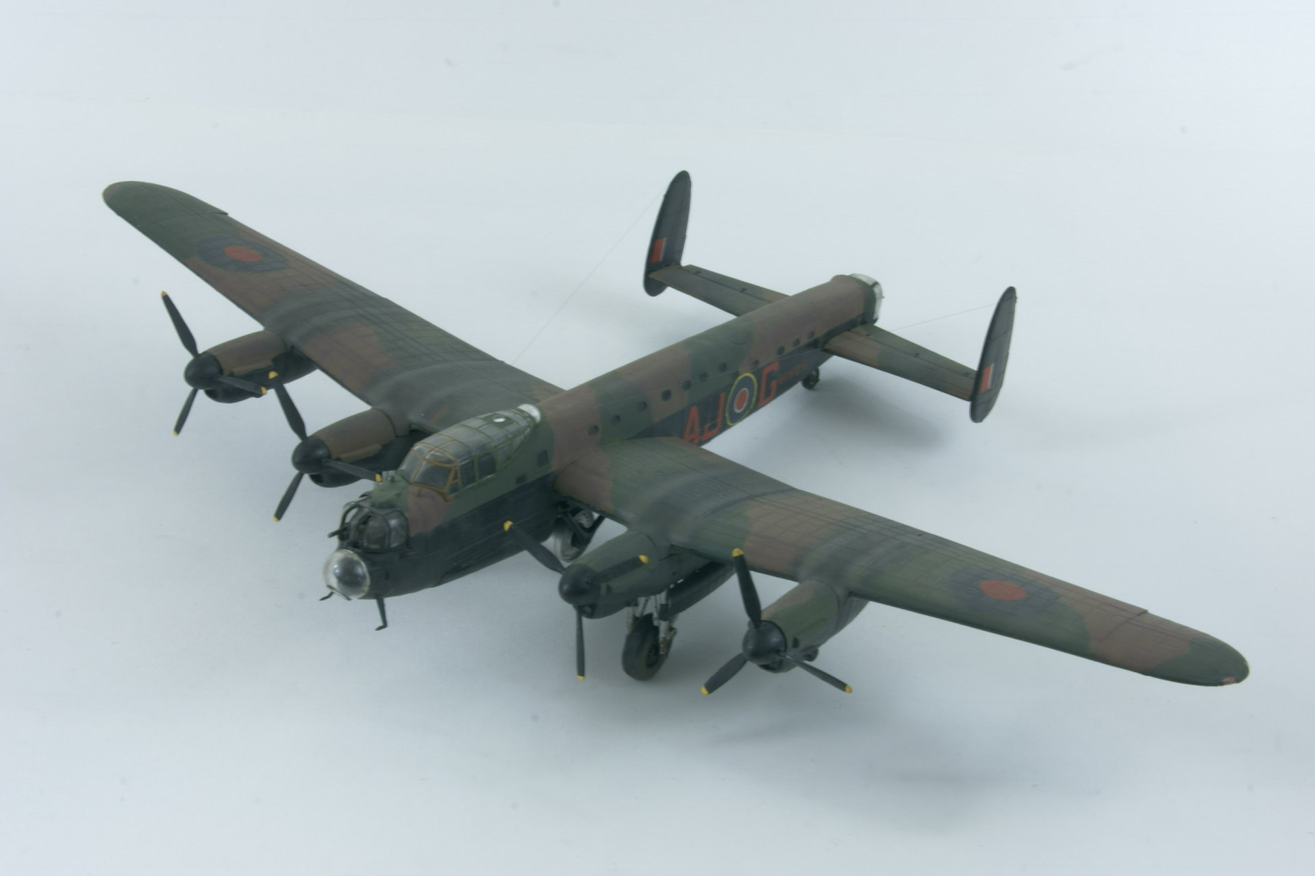 Avro lancaster biii dam buster 2 1