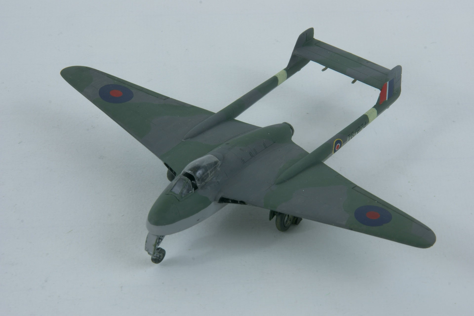 De havilland dh 100 vampire f 1 3 1