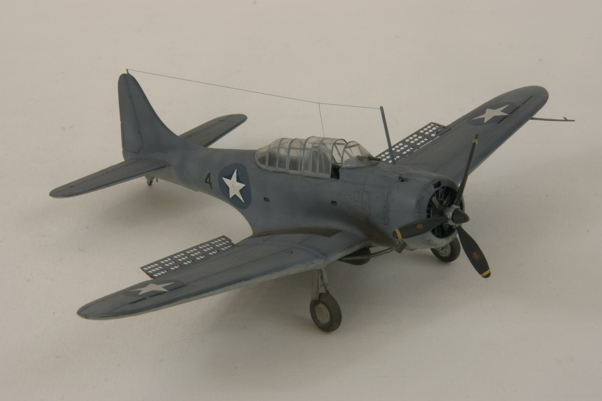 Douglas sbd 3 dauntless 4 2