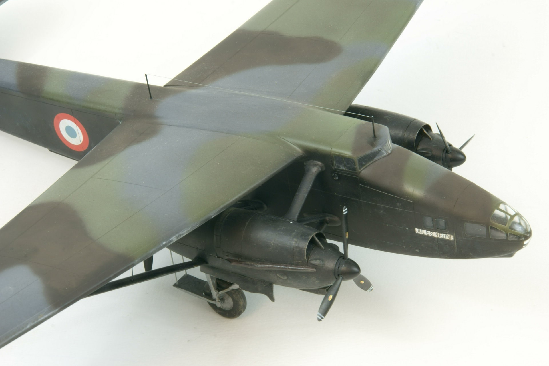 Farman nc 223 4 8
