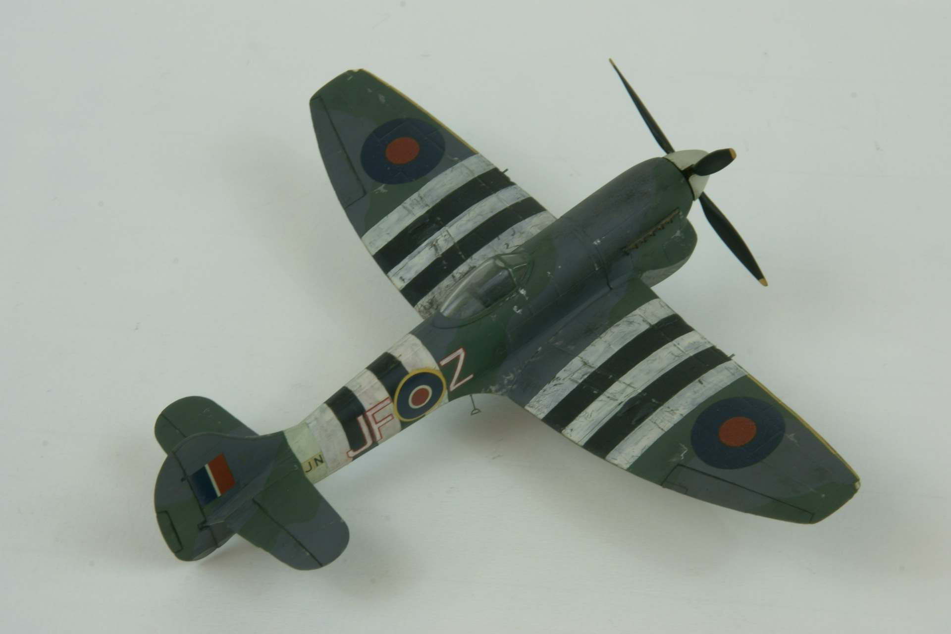 Hawker tempest v 8