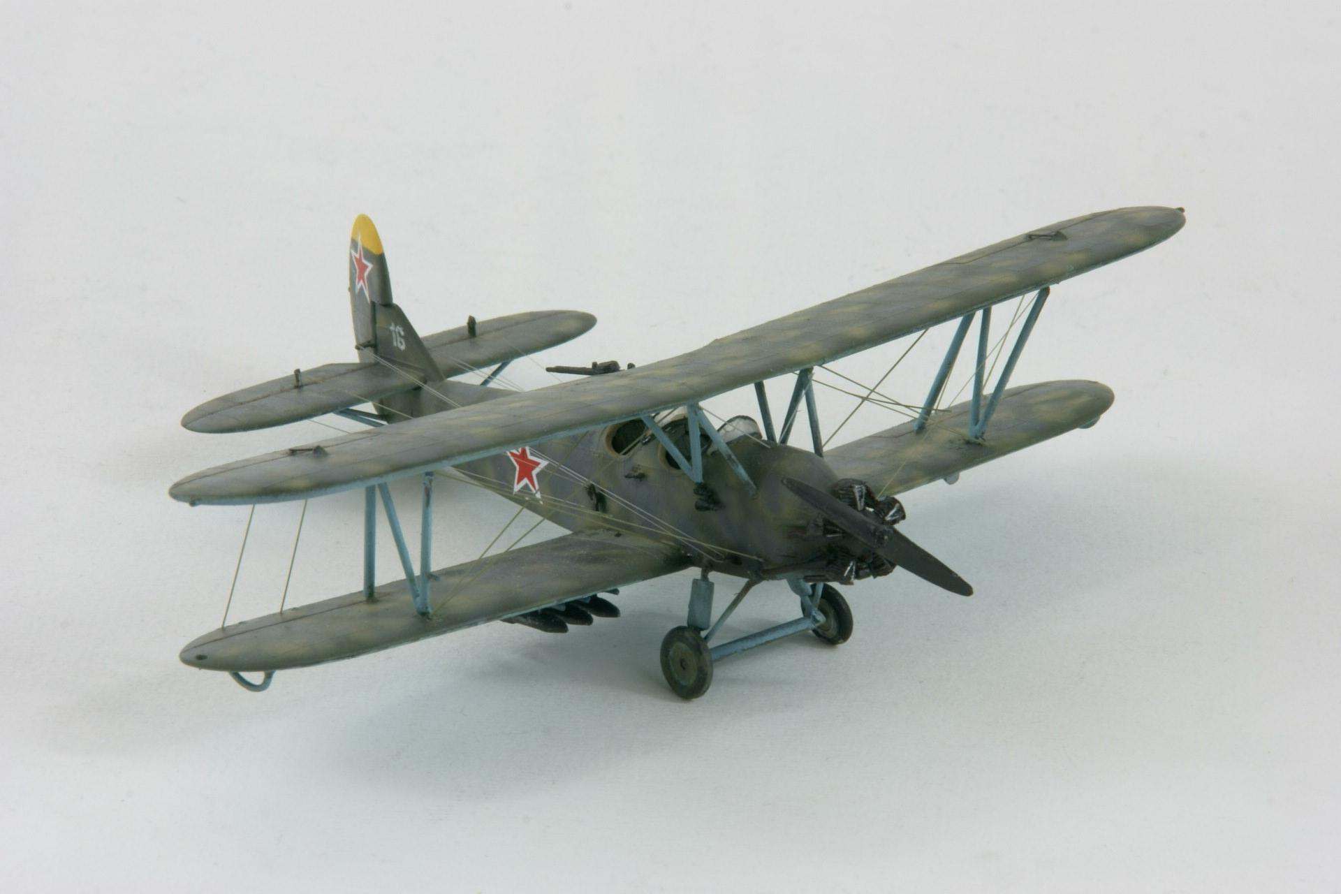 Polikarpov u 2 po 2 5 1