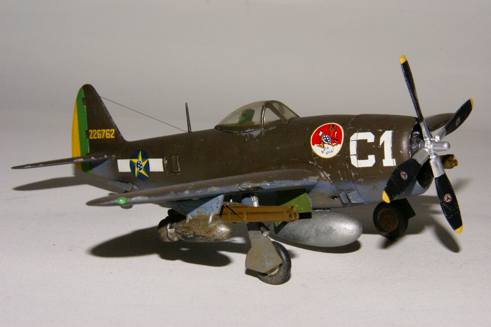 Republic p 47d thunderbolt 4