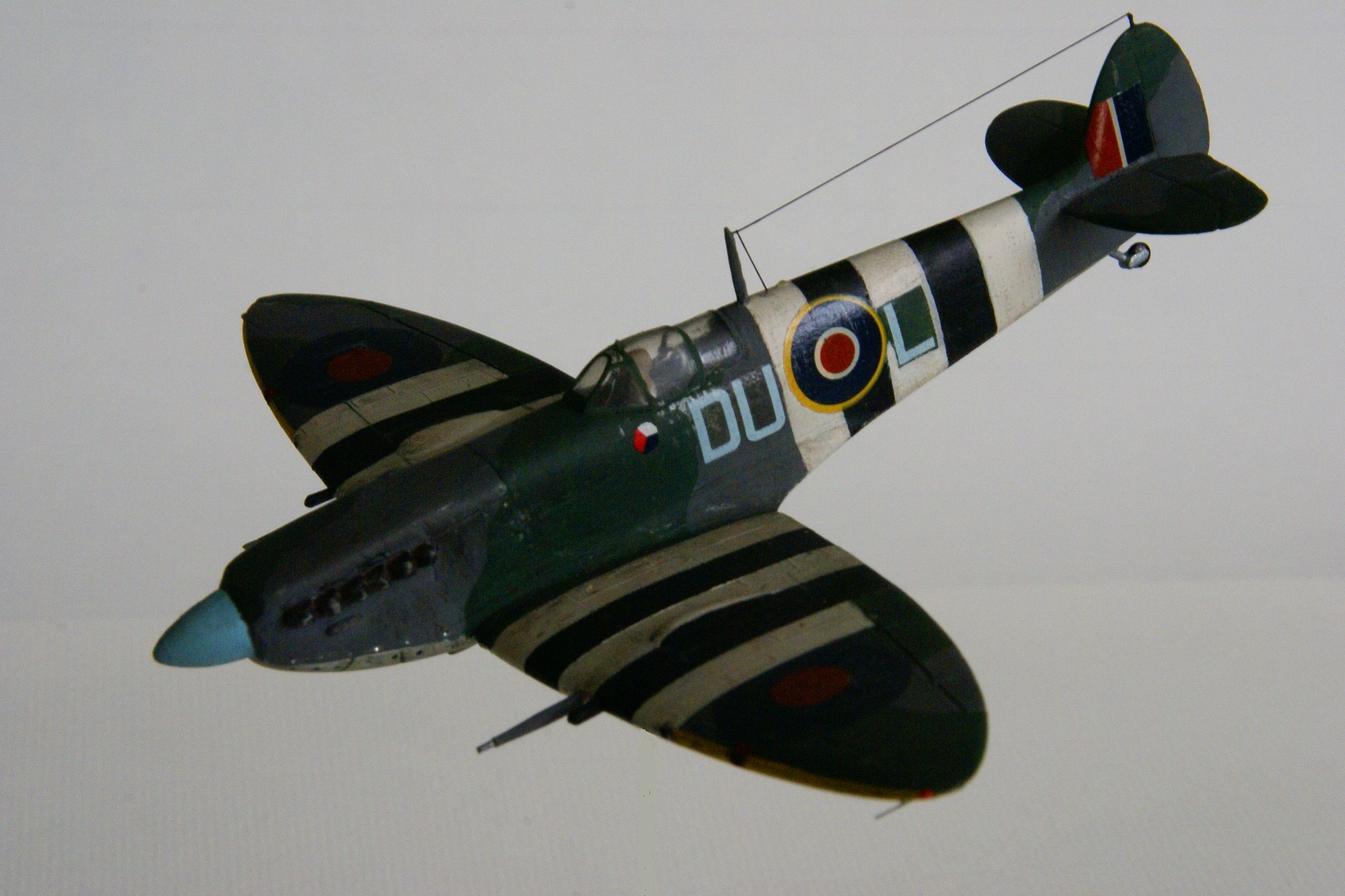 Supermarine spitfire lf ixc 1 1