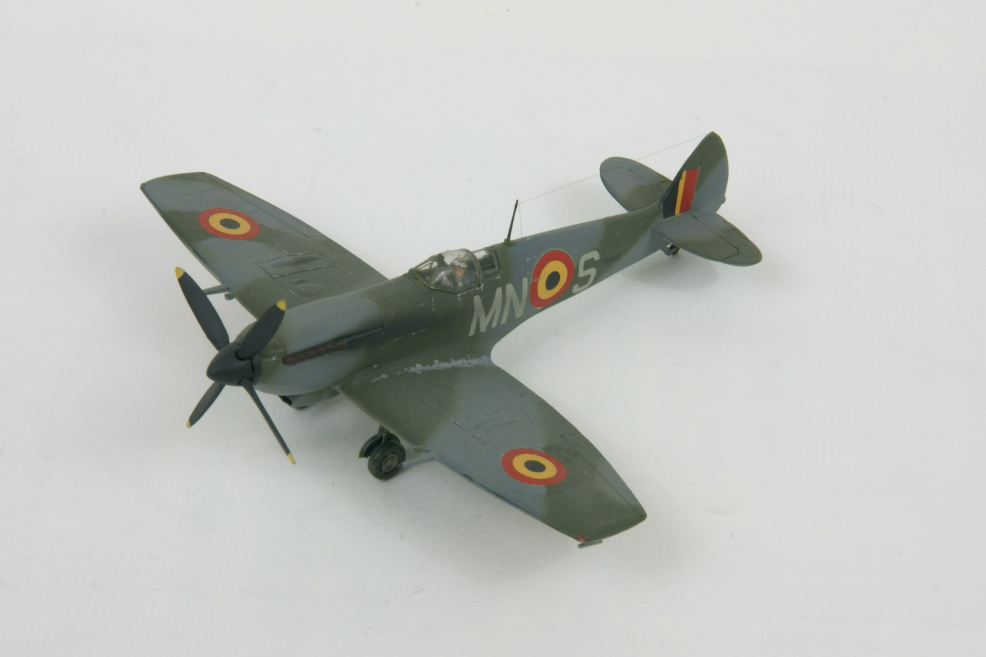 Supermarine spitfire lf xvie early 1